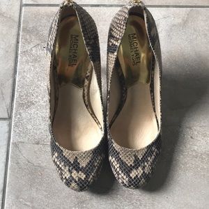 Michael Kors tan snakeskin heels